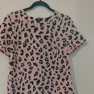 W5 Pink Leopard Print Short Sleeve Top Cropped